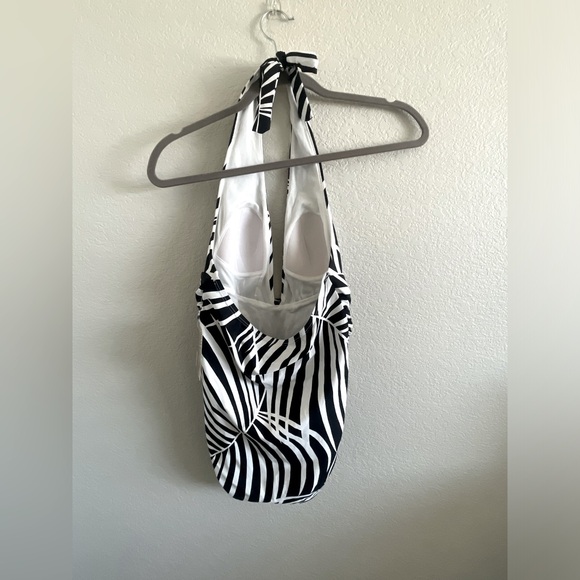 Tommy Bahama grand palm swimsuit - Picture 5 of 7